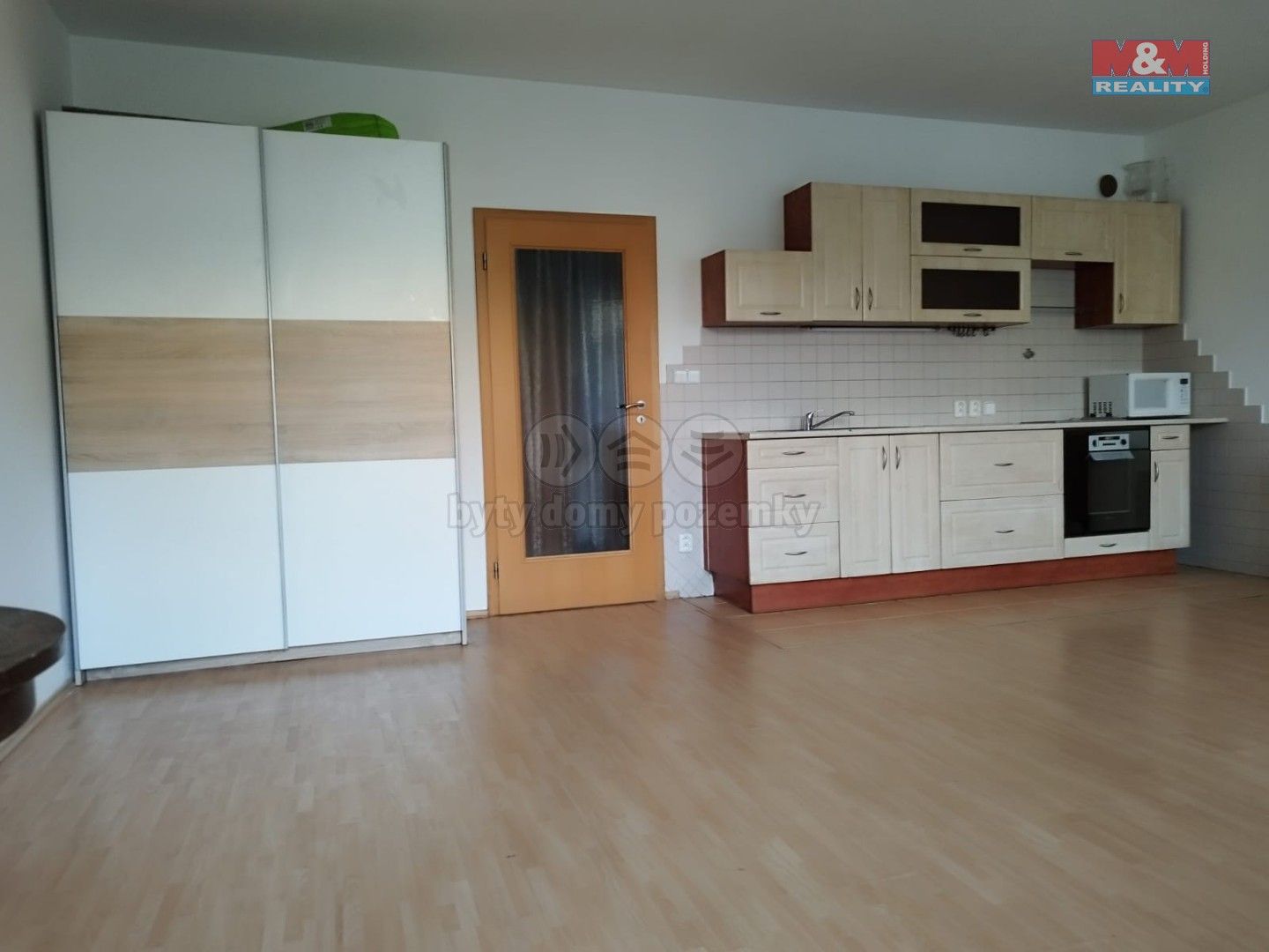 Pronájem byt 1+kk - Netlucká, Praha, 44 m²