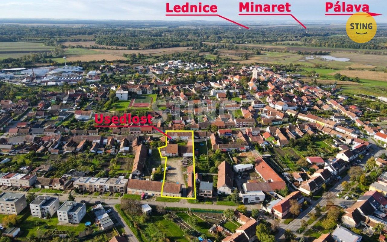 Prodej pozemek pro bydlení - Podivín, 3 742 m²