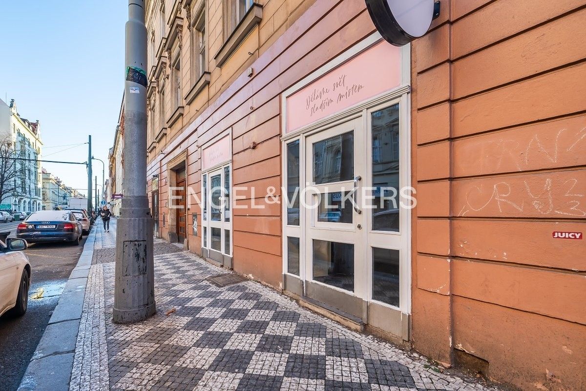 Restaurace, Sokolovská, Praha, 189 m²