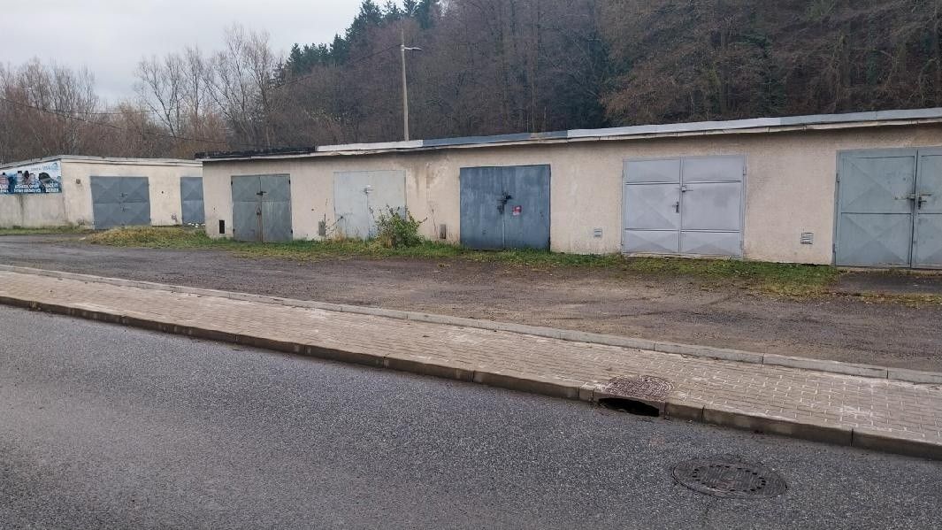 Garáže, Hodkovice nad Mohelkou, 463 42