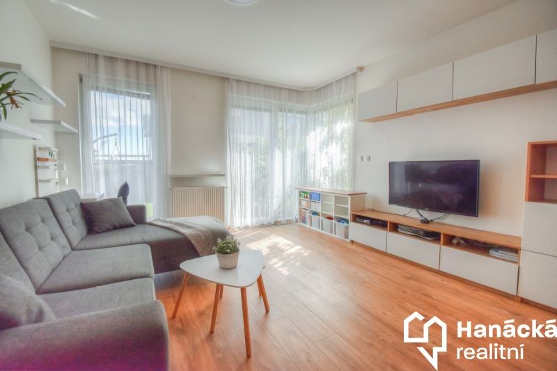 4+kk, Vrátenská, Praha, 90 m²