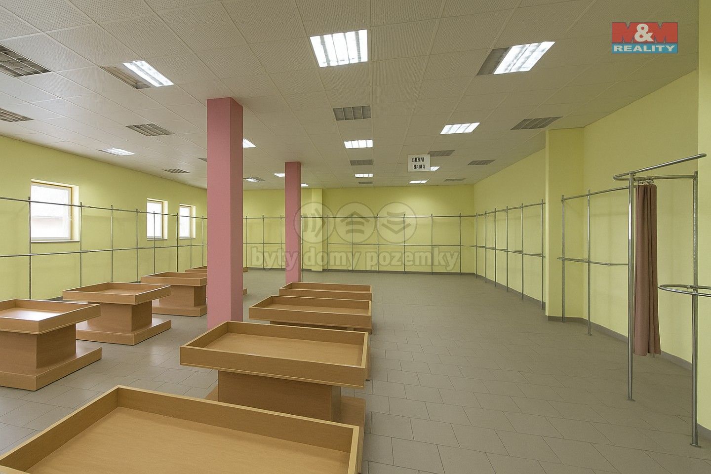 Prodej obchodní prostory - Želivského, Bílina, 467 m²