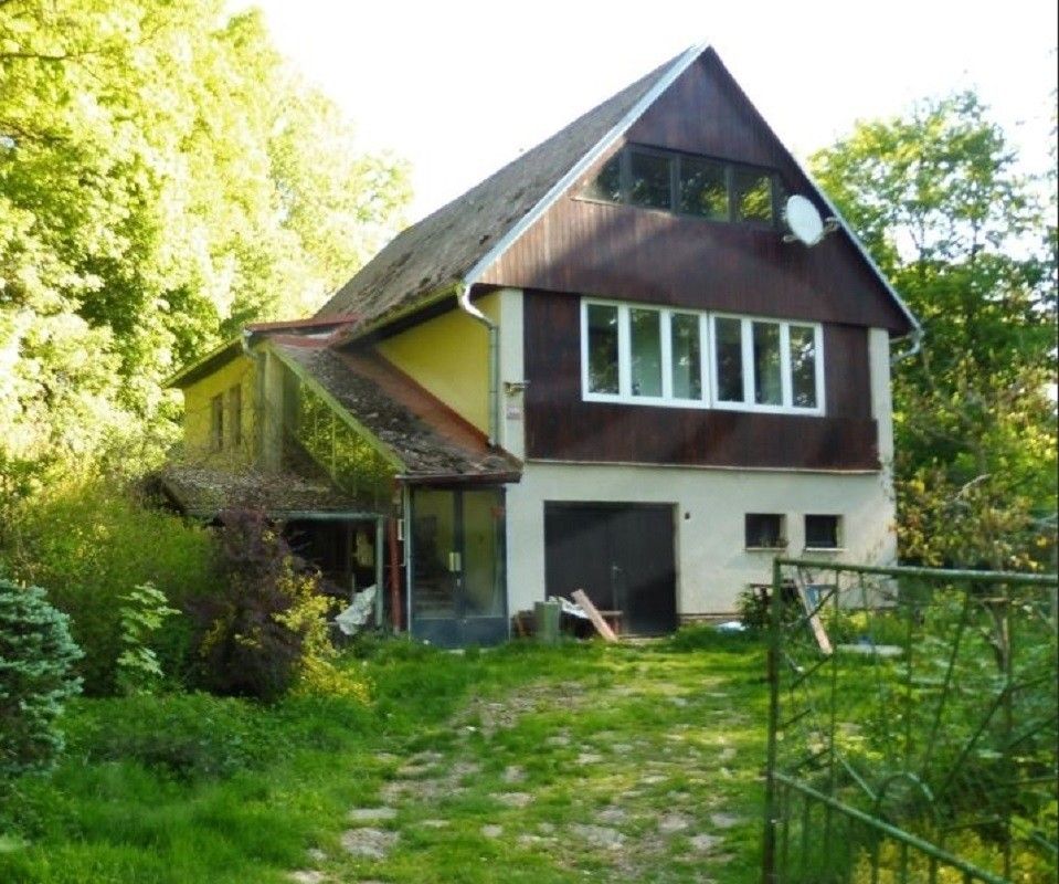 Rodinné domy, Ledenická, Srubec, 90 m²