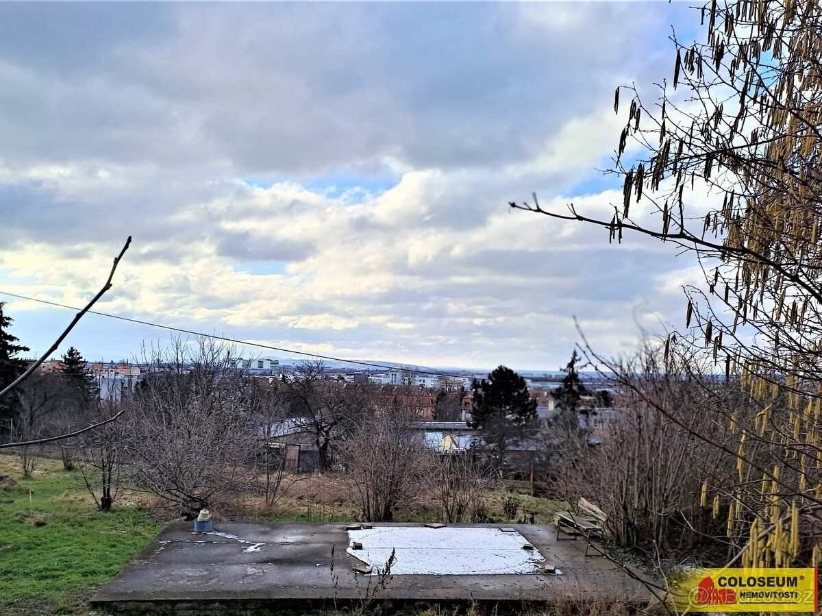 Prodej pozemek pro bydlení - Brno, 627 00