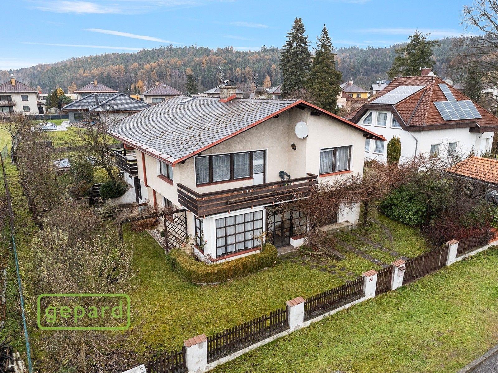 Vily, Karoliny Světlé, Hronov, 300 m²