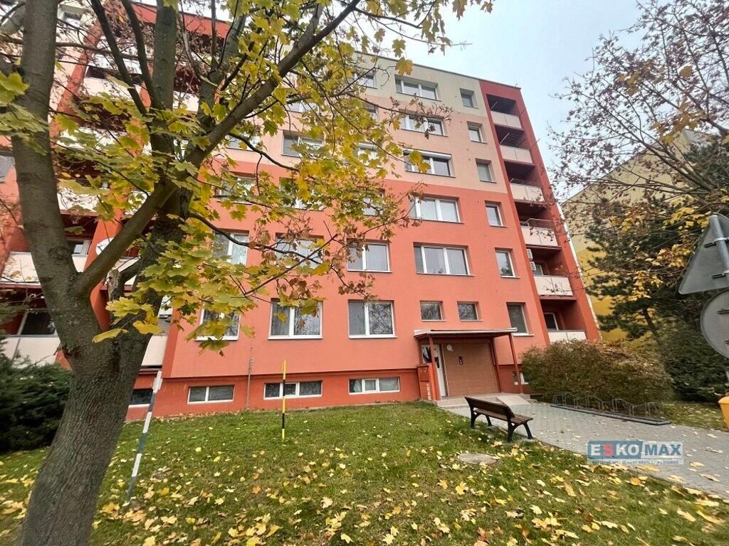 4+1, Na Valtické, Břeclav, 93 m²