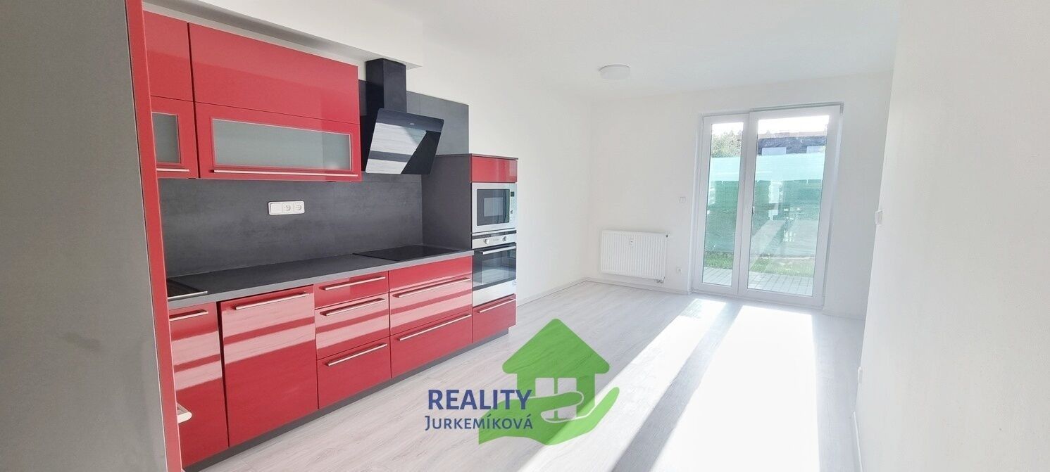 Pronájem byt 2+kk - Jivenská, Rudolfov, 43 m²