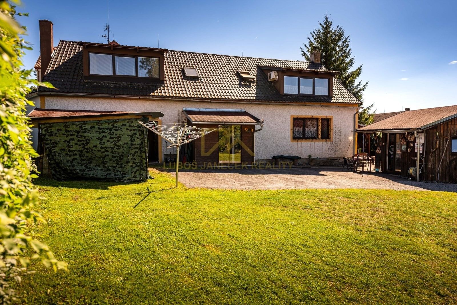 Rodinné domy, Černá v Pošumaví, 210 m²