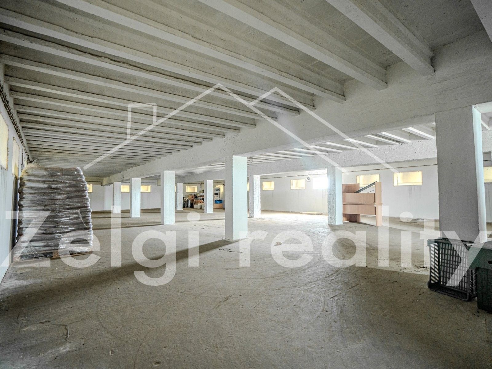 Sklady, Podivín, 1 m²