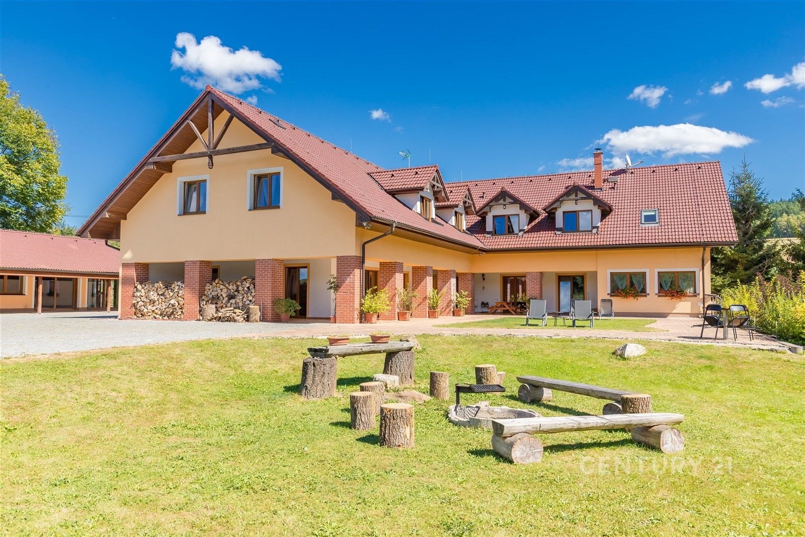 Ubytovací zařízení, Horní Stropnice, 1 m²