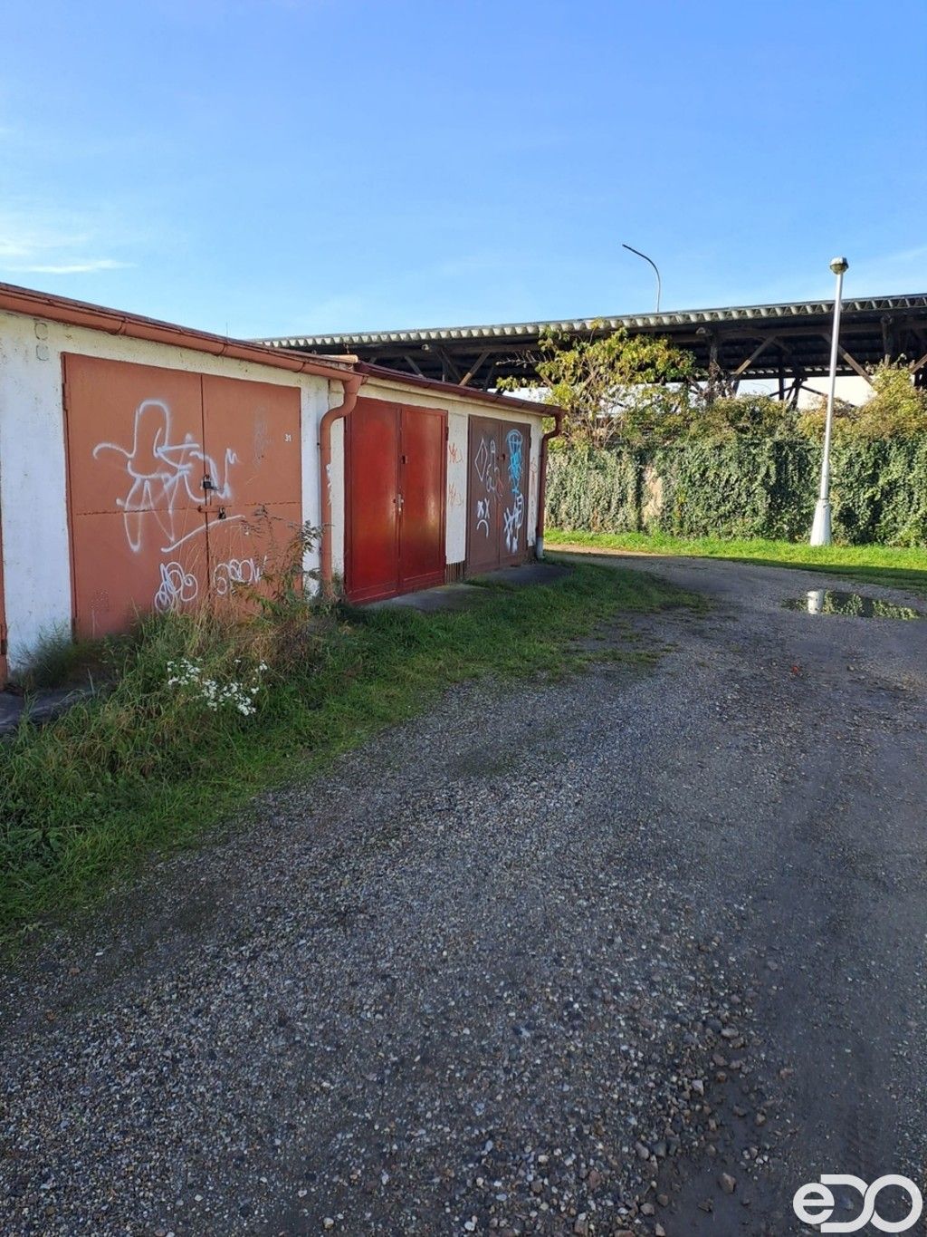 Garáže, Čajkovského, Hradec Králové, 16 m²