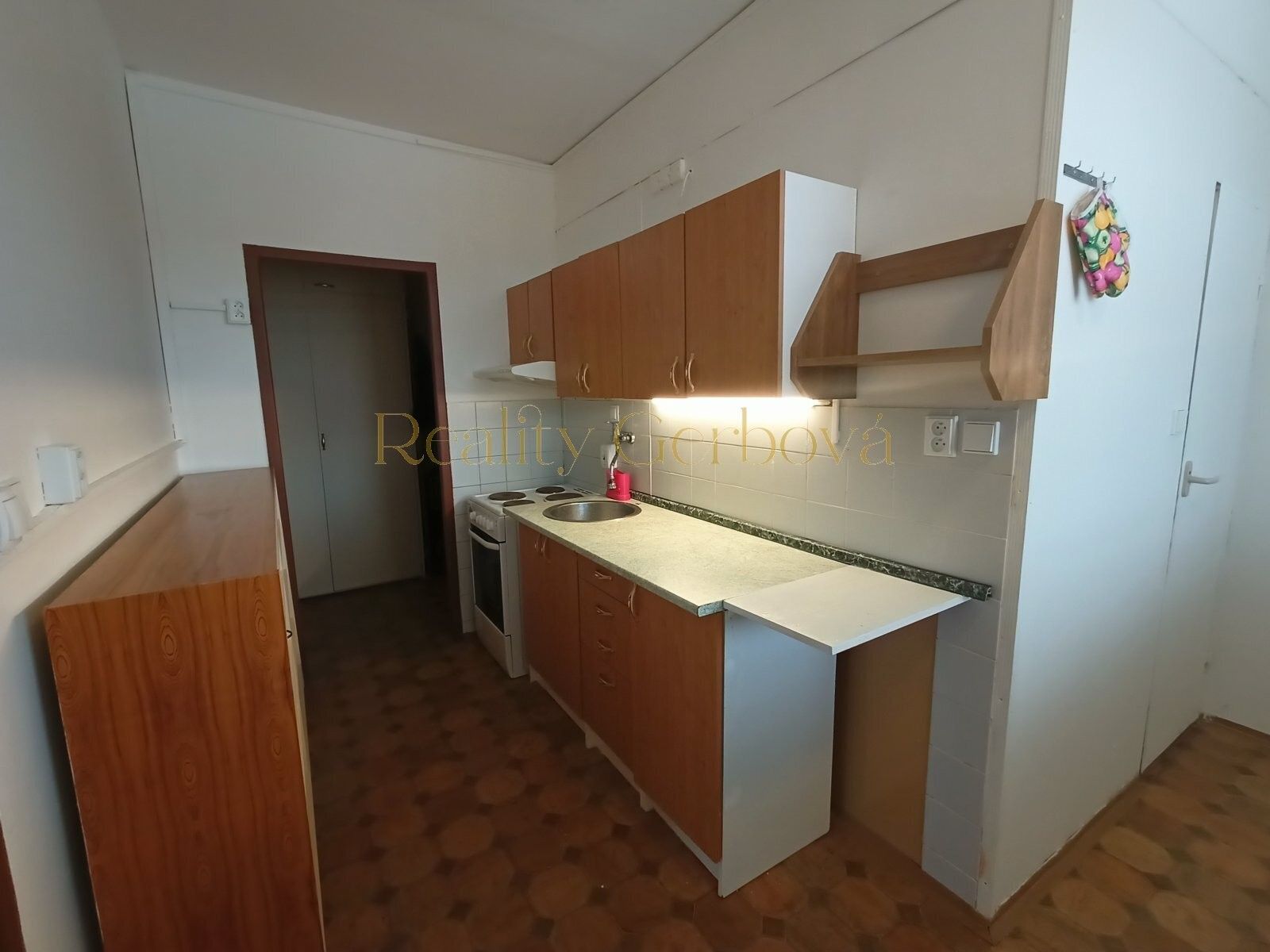 2+1, Komenského, Studená, 57 m²