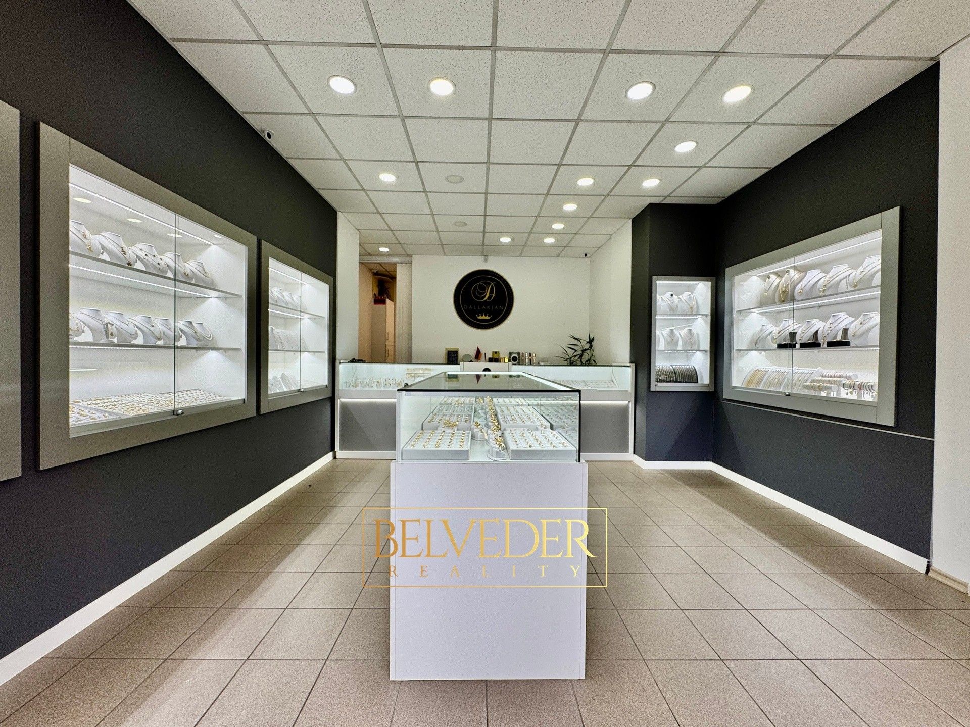 Obchodní prostory, Masarykova třída, Teplice, 50 m²