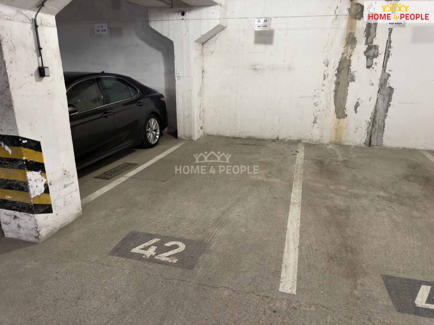 Garáže, Růženínská, Praha, 14 m²