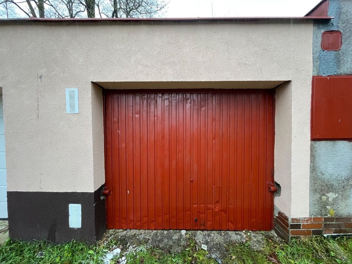 Garáže, Jablonec nad Nisou, 466 01
