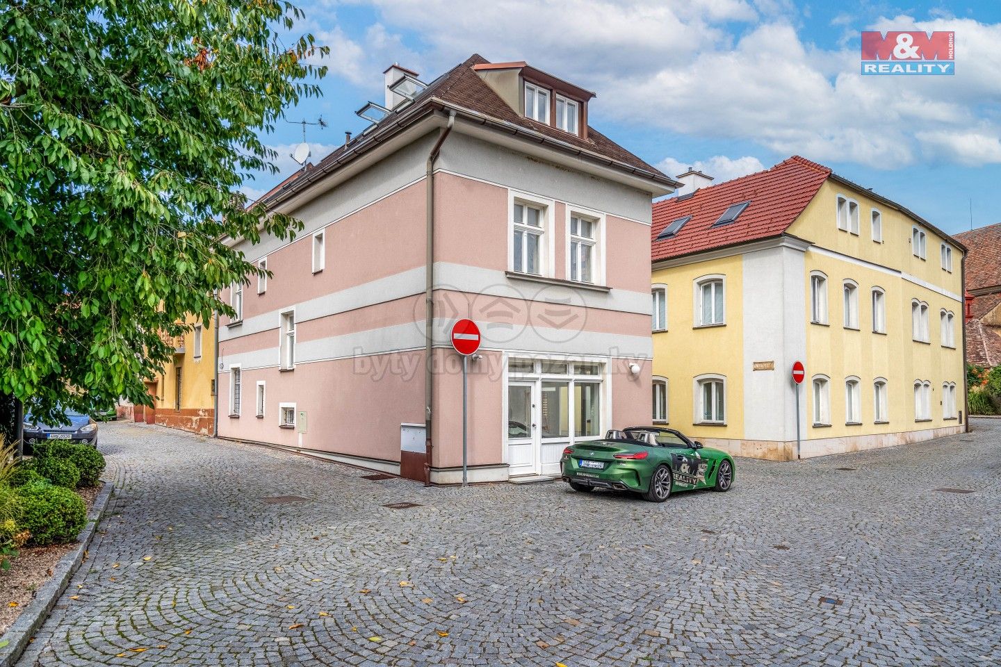 Prodej rodinný dům - Komenského, Opočno, 184 m²