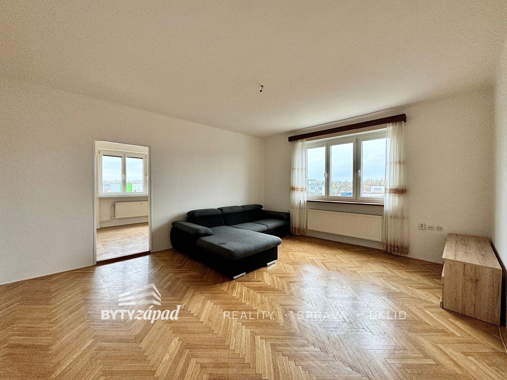 3+1, U Pražské dráhy, Plzeň, 90 m²