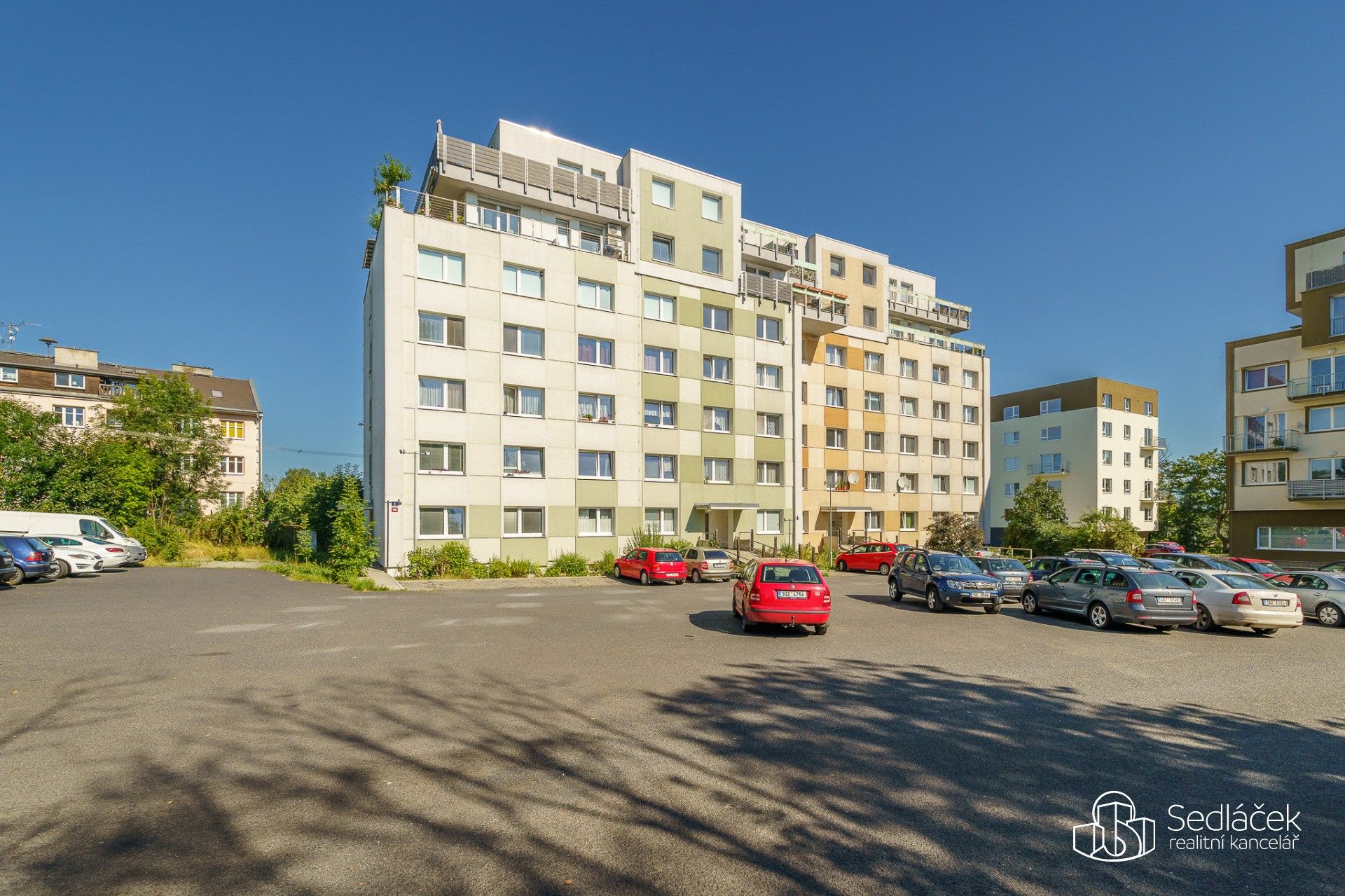 Prodej byt 1+1 - Dubová, Karlovy Vary, 30 m²