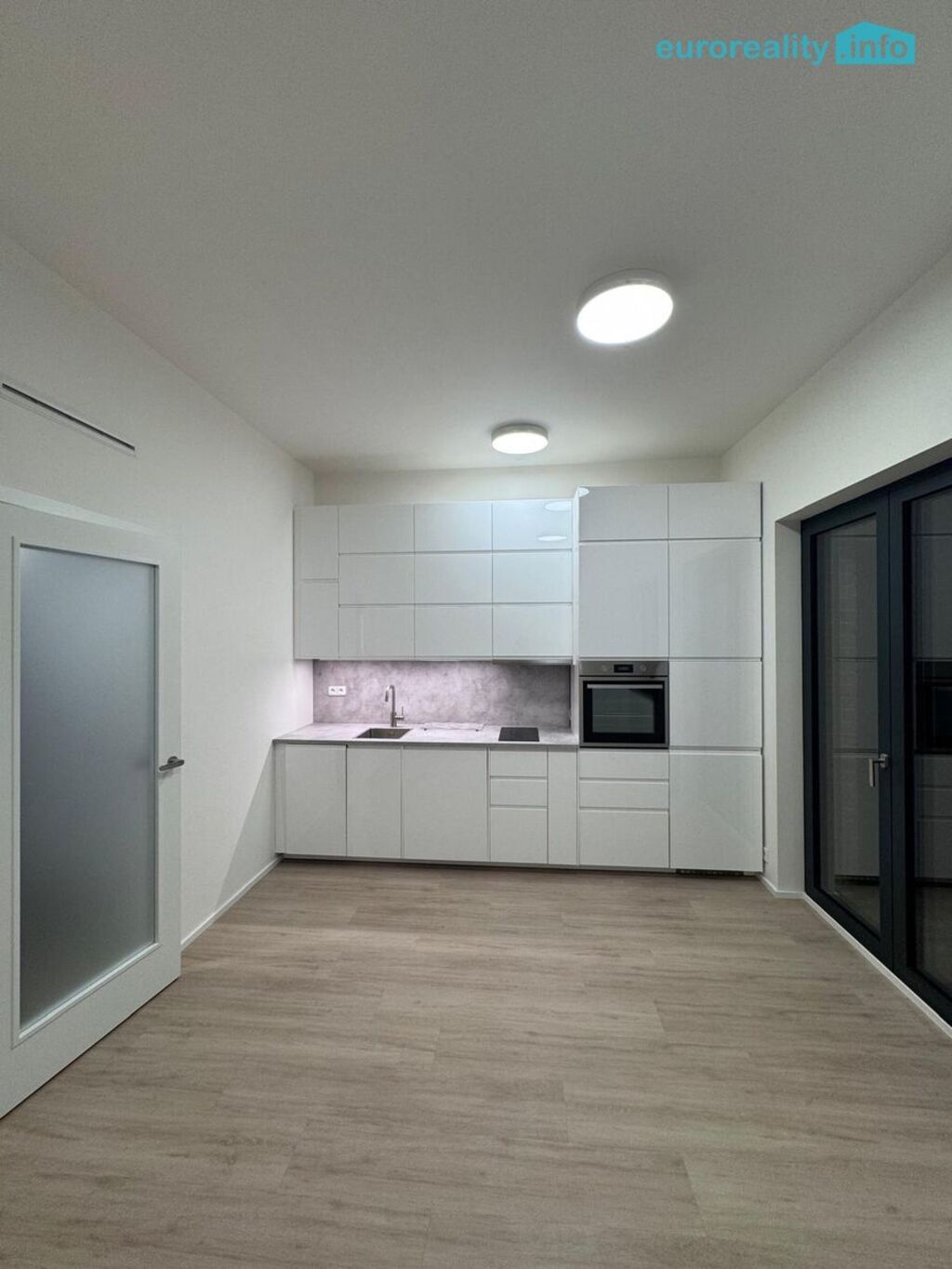 1+kk, U Lihovaru, Praha, 29 m²