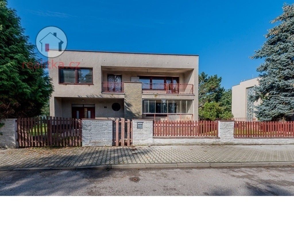 Prodej dům - Ke Koupališti, 228 m²