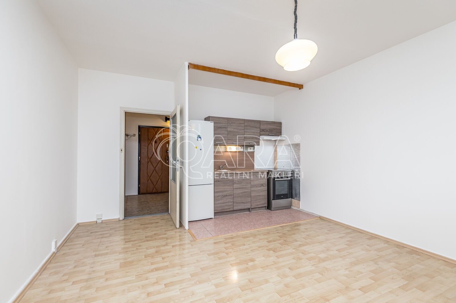 Pronájem byt 2+kk - Hilmarova, Praha, 46 m²