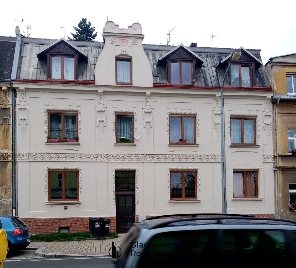 Rodinné domy, Chebská, Karlovy Vary, 450 m²