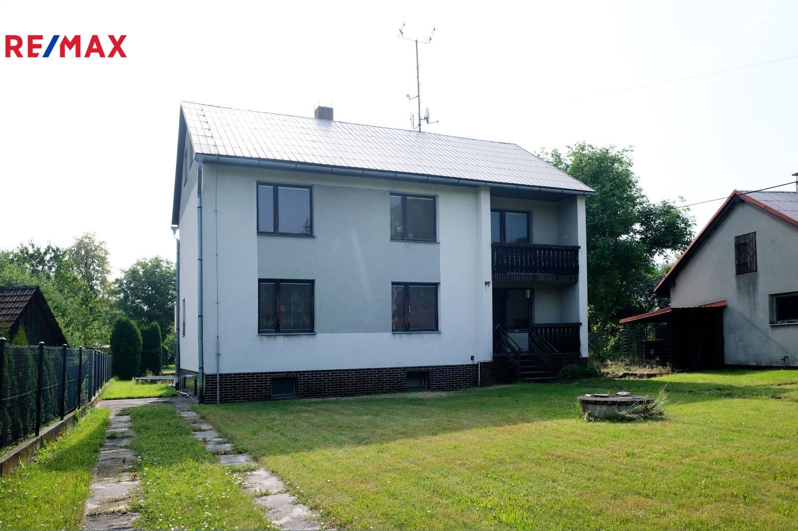 Prodej dům - Ženklava, 360 m²