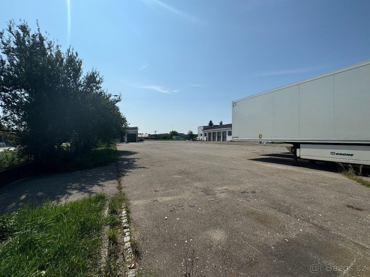 Sklady, Městec Králové, 289 03