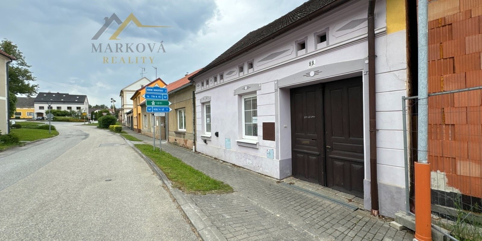 Prodej dům - nám. Jiráskovo, Dolní Bukovsko, 100 m²