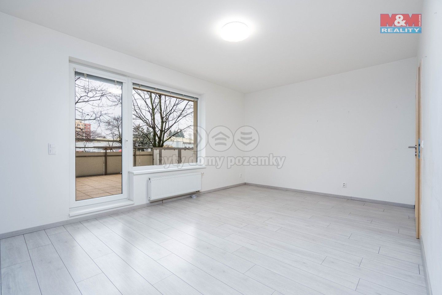 Prodej byt 1+kk - Hornoměcholupská, Praha, 32 m²