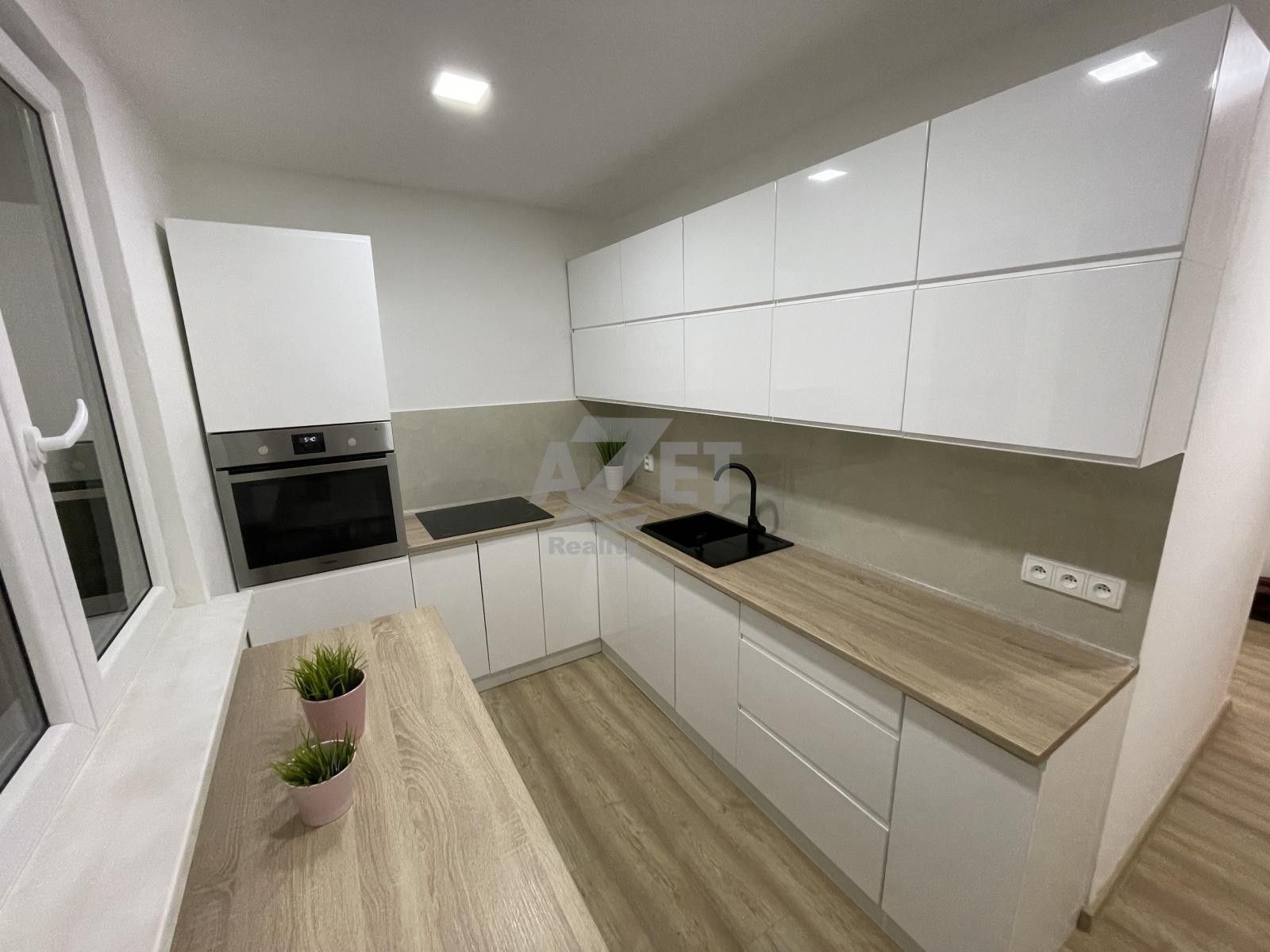 2+1, Mládí, Orlová, 55 m²