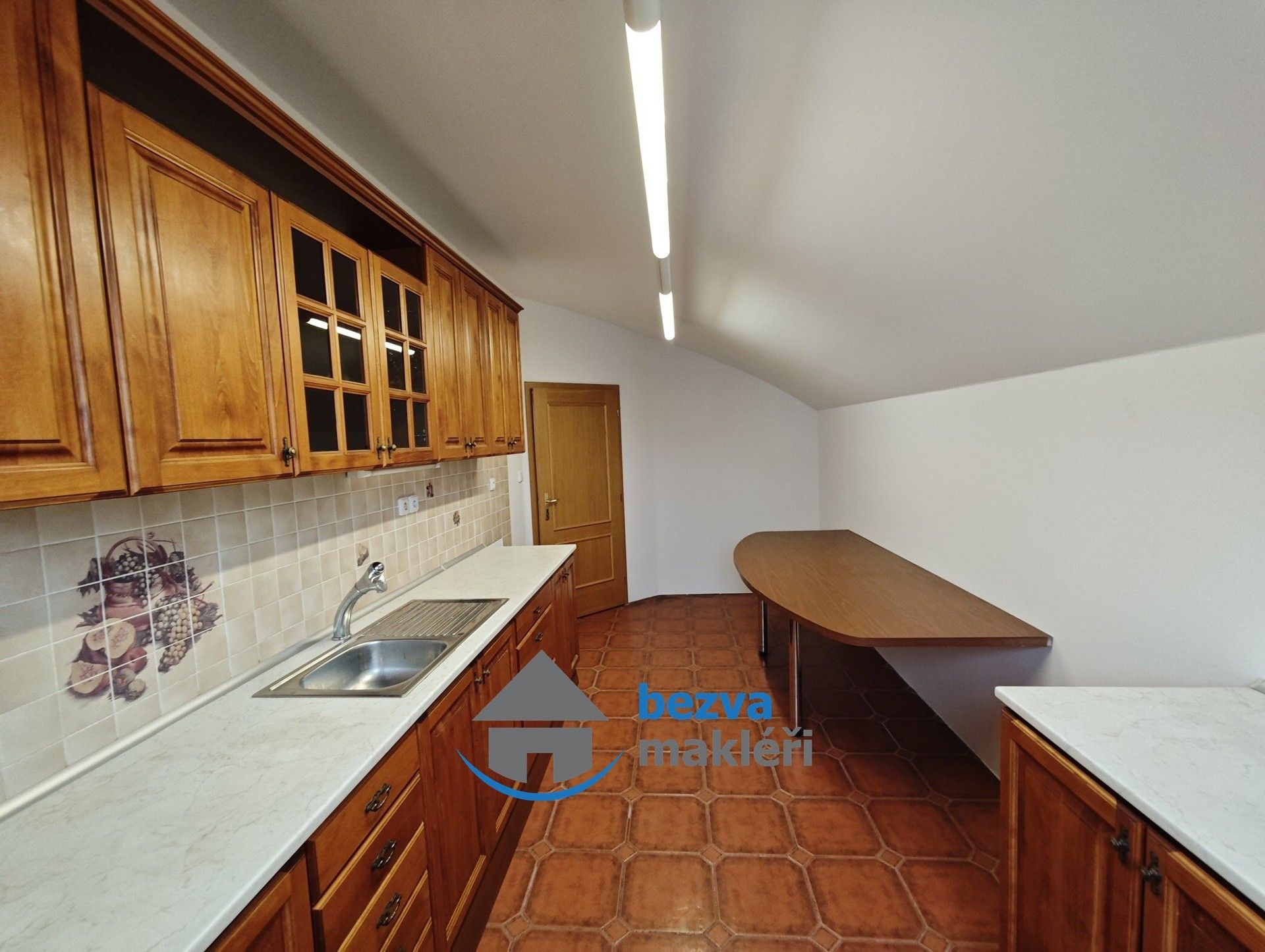 2+1, 17. listopadu, Pardubice, 63 m²