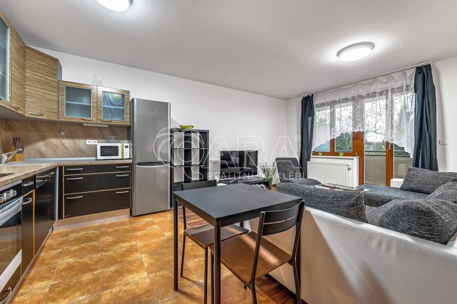 2+kk, Hevlínská, Praha, 55 m²