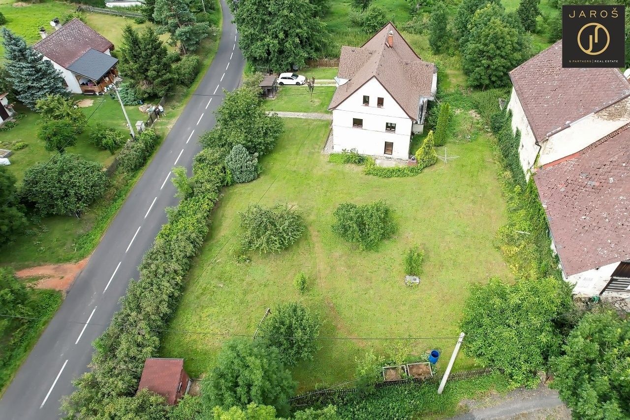 Prodej dům - Valkeřice, 250 m²