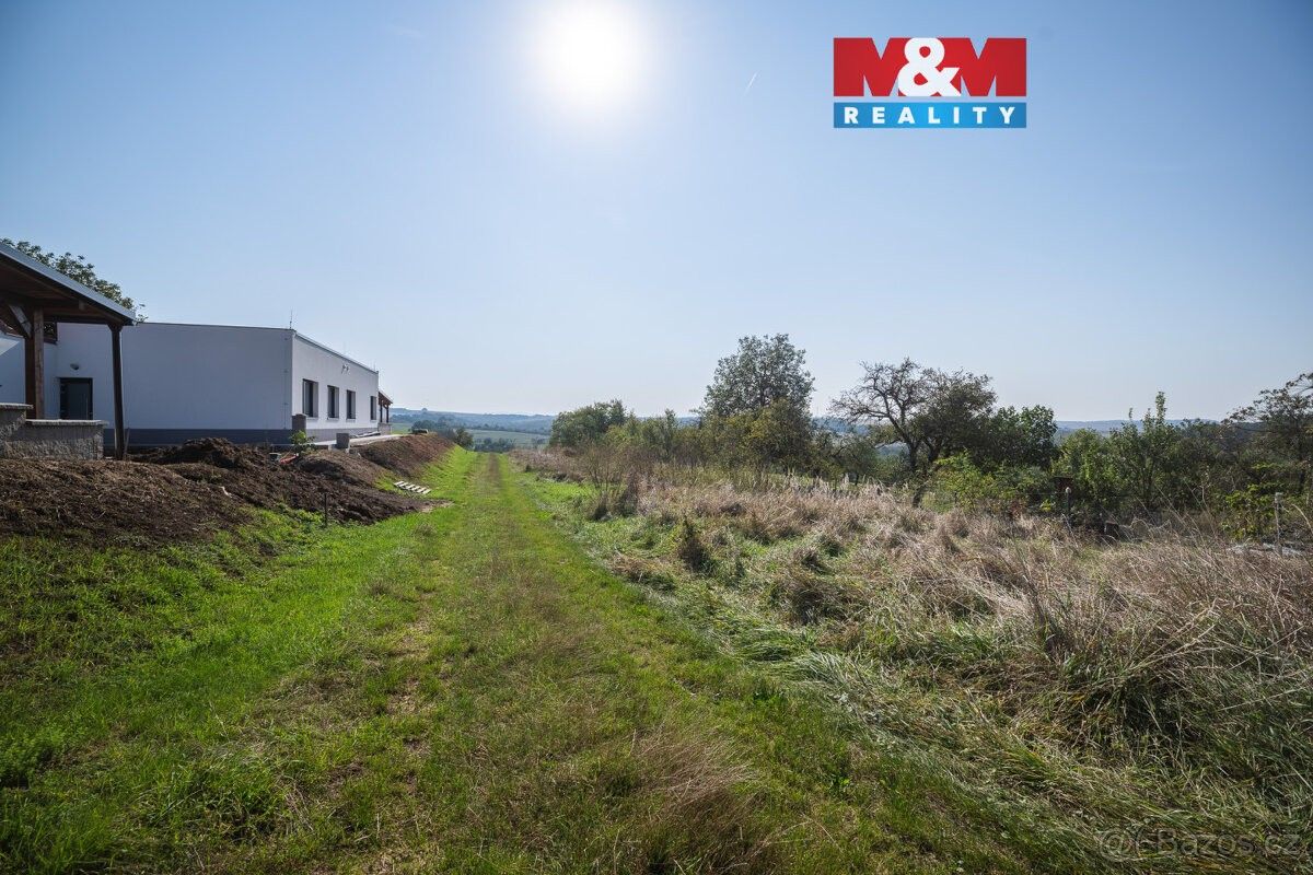 Pozemky pro bydlení, Bílovice u Uherského Hradiště, 687 12