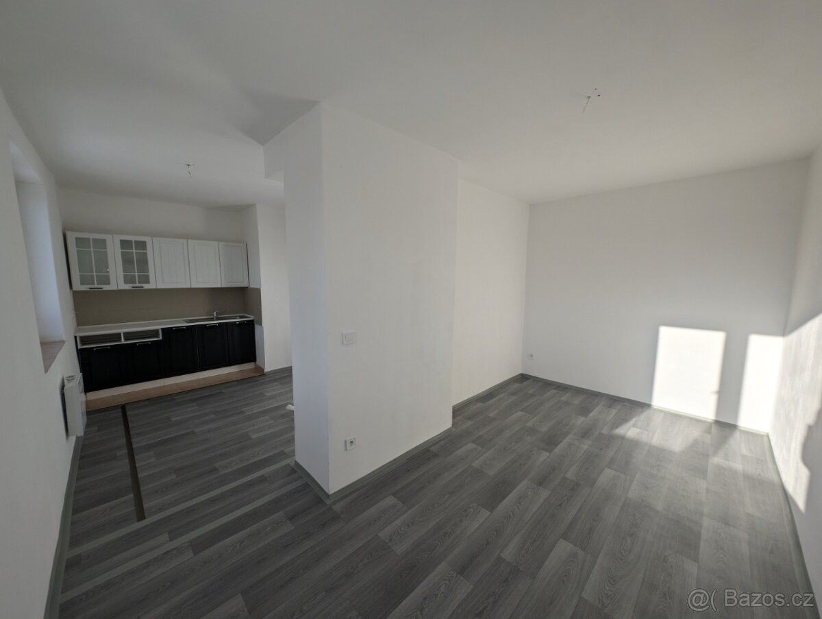 1+kk, Ústí nad Orlicí, 562 01, 28 m²