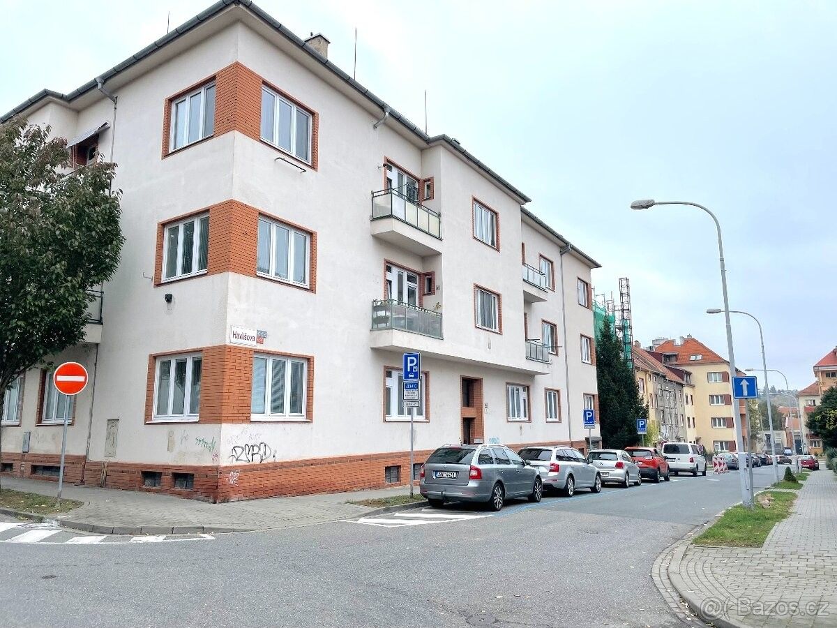Pronájem byt 1+1 - Brno, 612 00, 49 m²