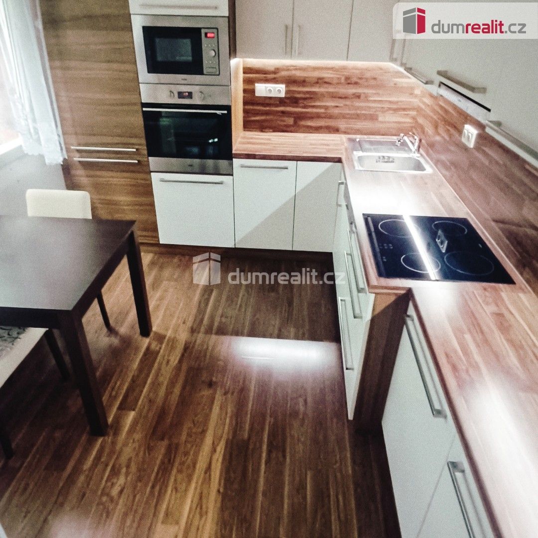 2+1, Jezdecká, Děčín, 62 m²