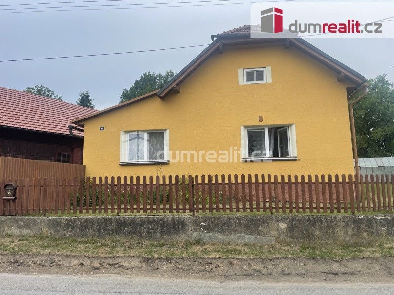 Prodej rodinný dům - Moraveč, 550 m²