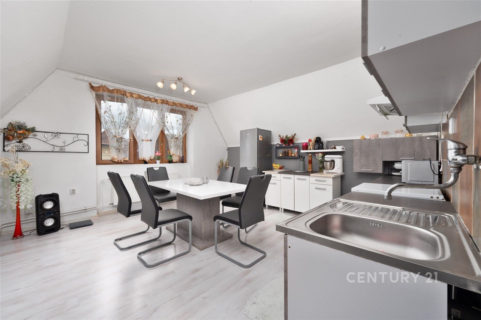 3+1, Jeremenkova, Šumperk, 133 m²