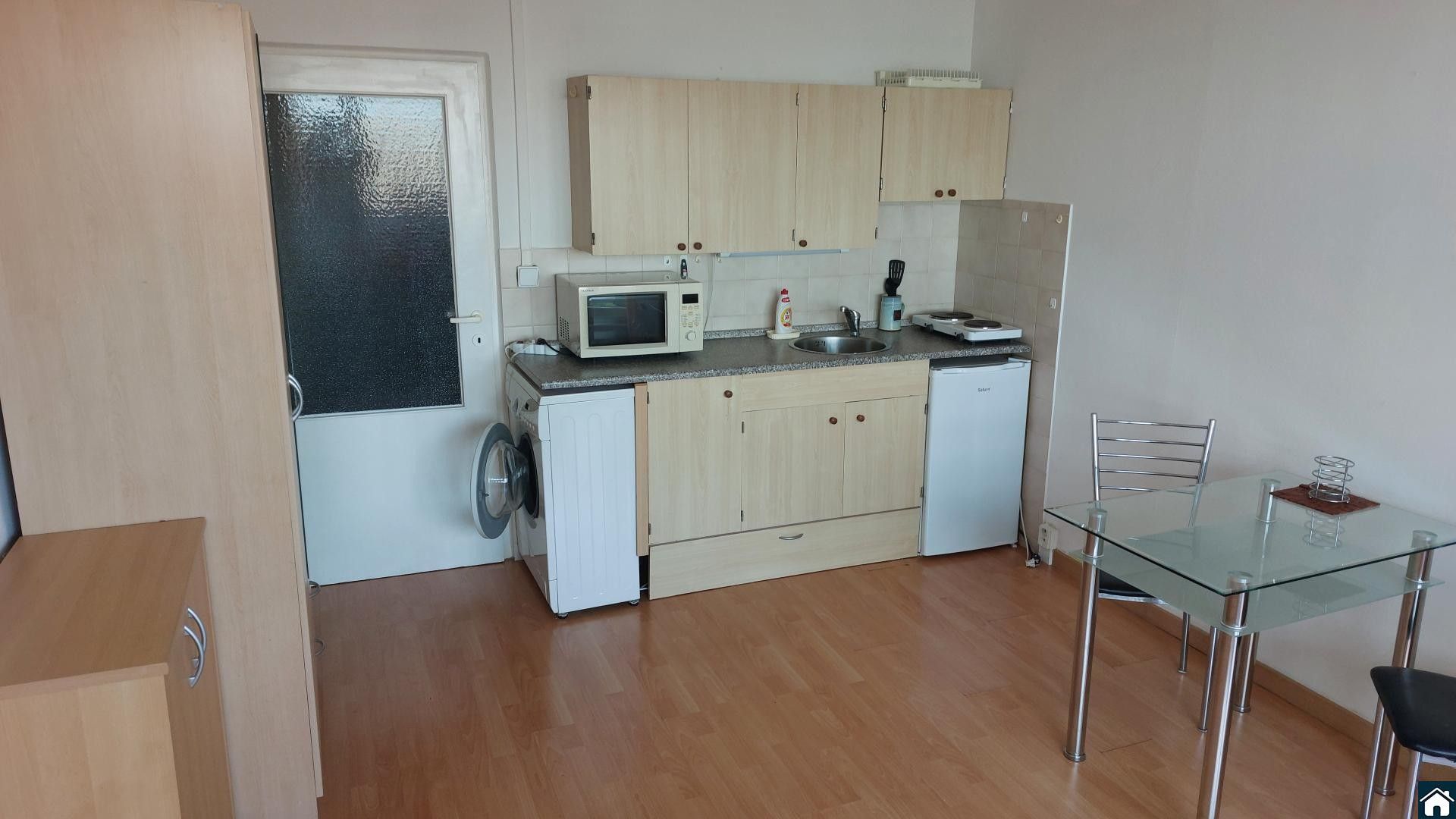 1+kk, Kyselova, Praha, 27 m²