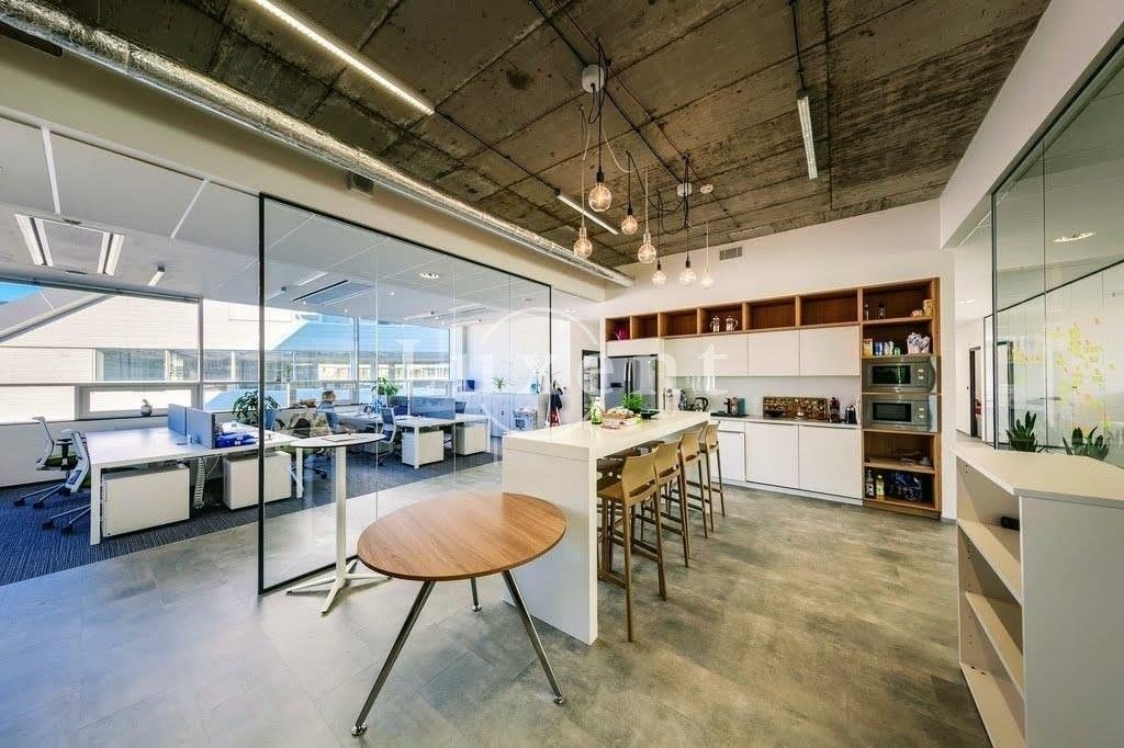 Pronájem kancelář - Voctářova, Praha, 490 m²