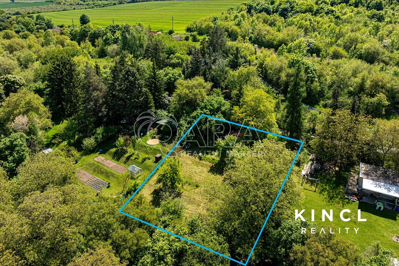 Zahrady, Slaný, 1 m²