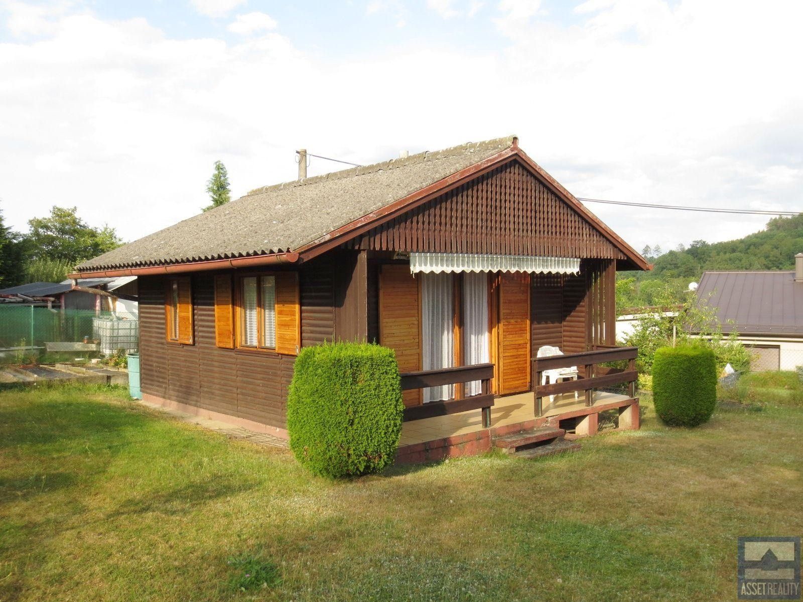 Chaty, K Osadě, Plzeň, 37 m²