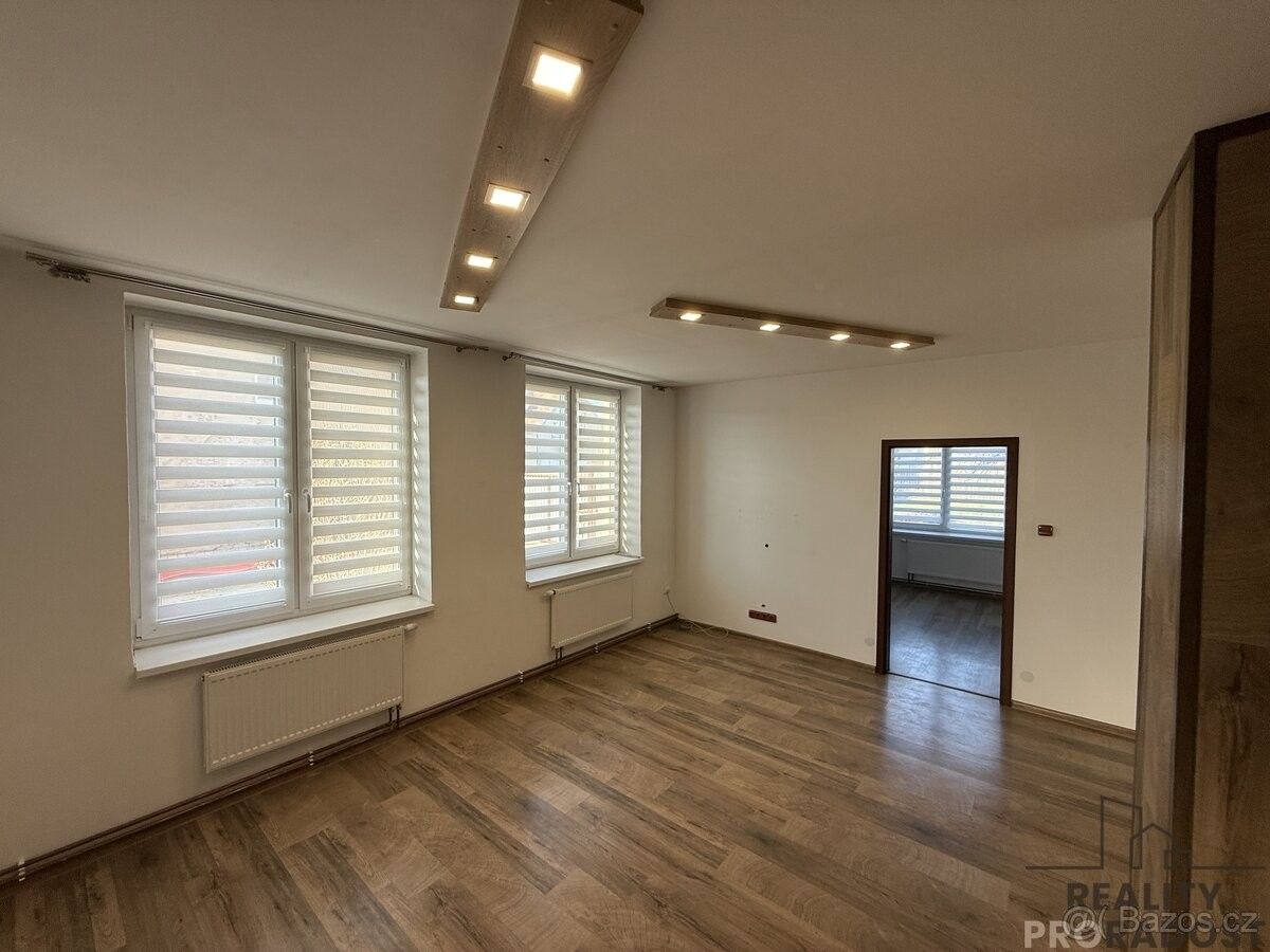 Byty, Podivín, 691 45