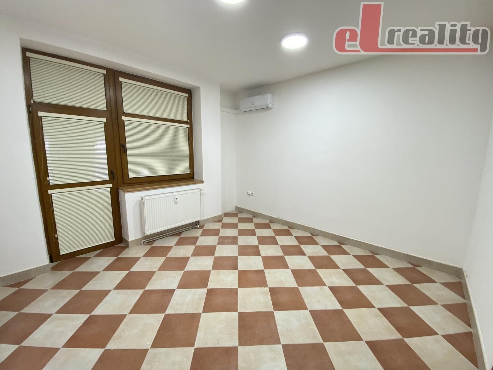 Pronájem byt 1+kk - Galašova, Hranice, 32 m²