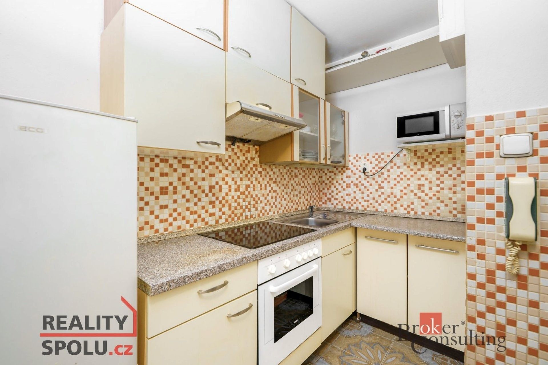 2+1, K otočce, Praha, 53 m²