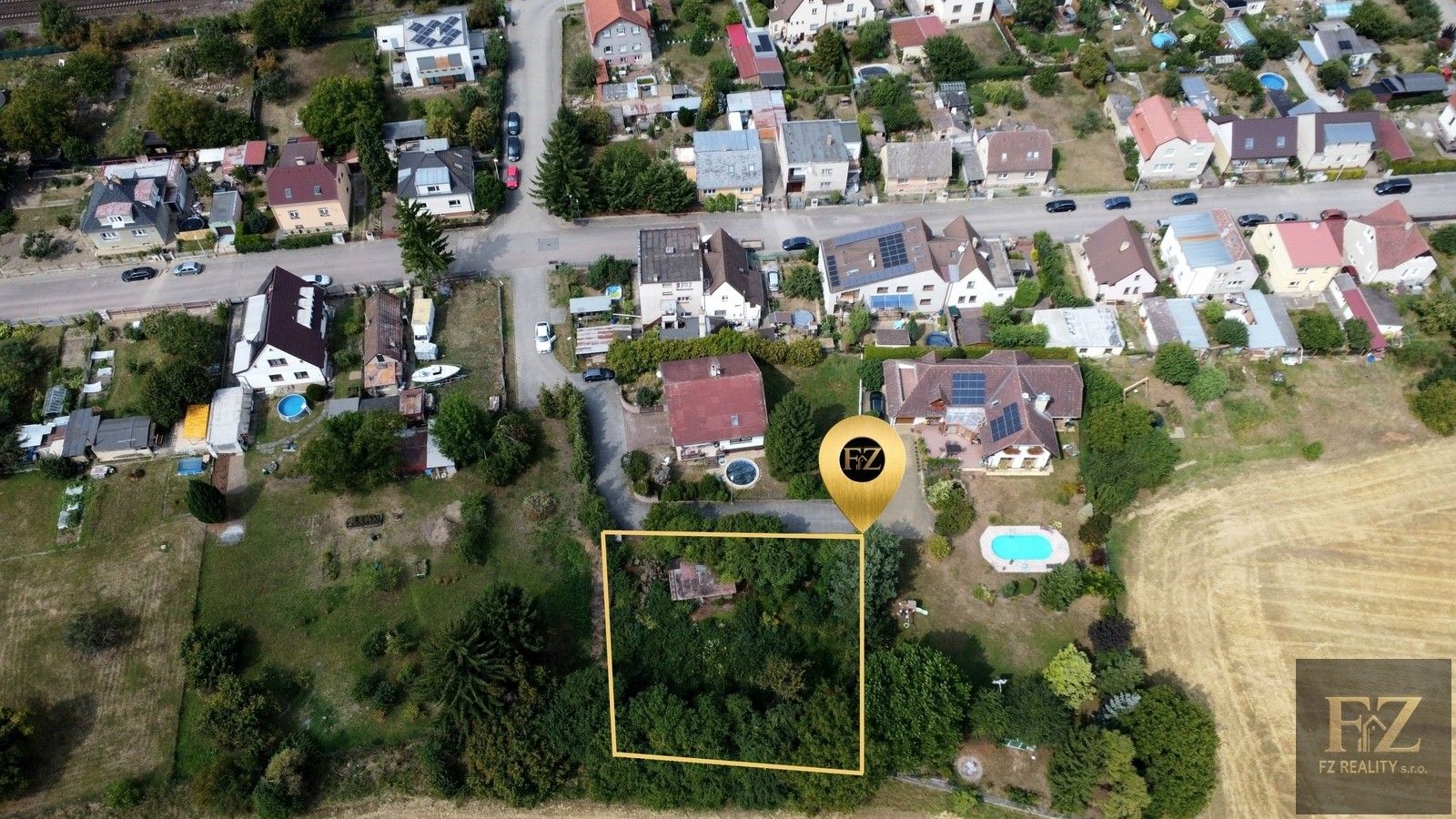 Pozemky pro bydlení, Praha, 714 m²