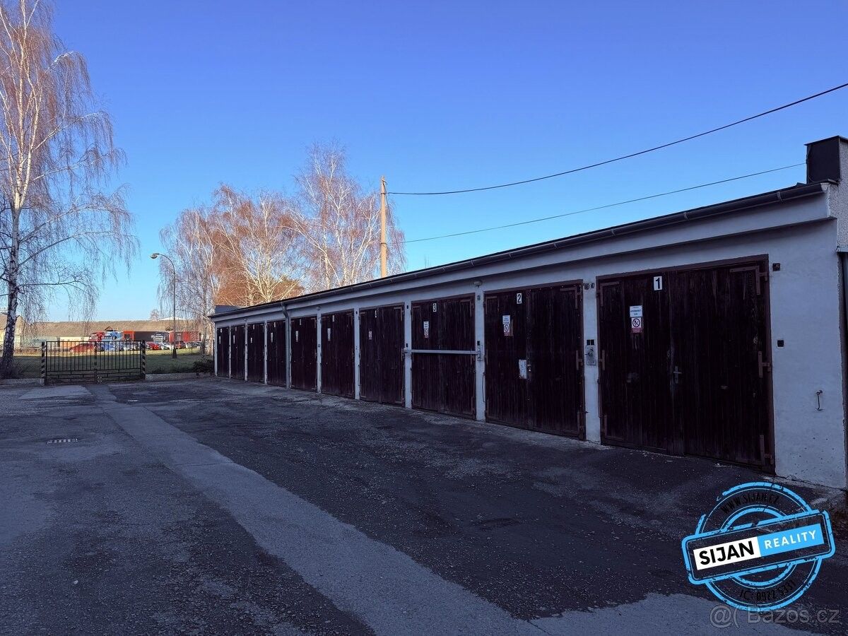 Garáže, Opava, 747 05
