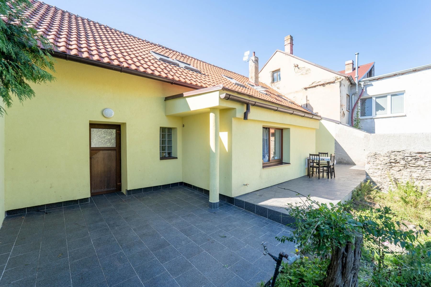 Rodinné domy, Masarykovo náměstí, Týnec nad Labem, 159 m²